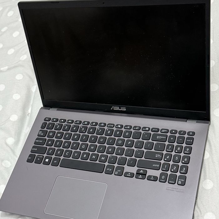 Asus X545F pentru piese.