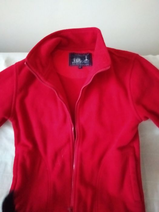 Продам одежду детскую