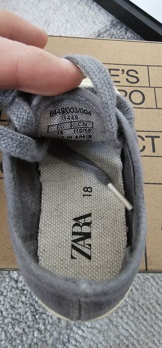 Бебешки обувчиици