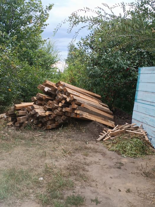 Продам брус 2м 10 на 10