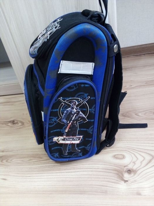 Рюкзак школьный