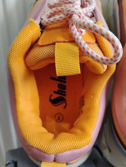 Дамски маратонки 38