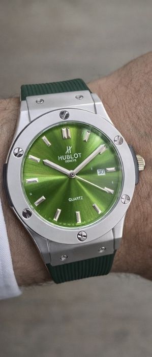 Часы продаём оптом