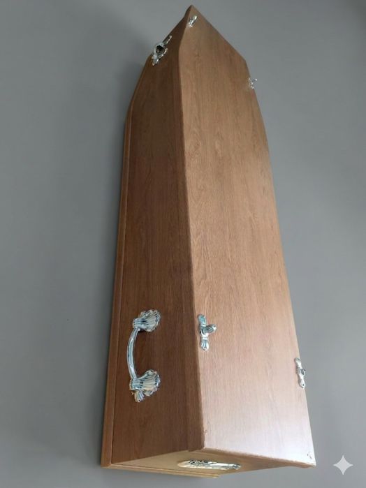 Продам добротный Гроб