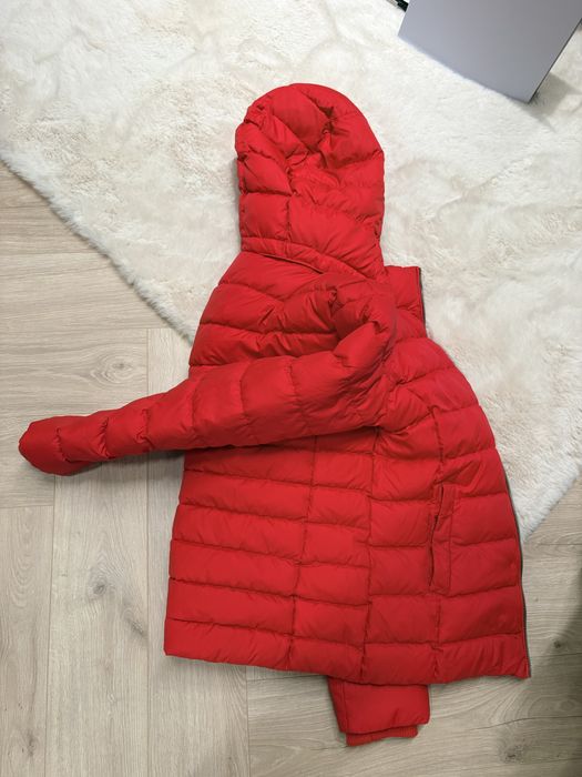 Geaca tommy hilfinger in stare foarte buna