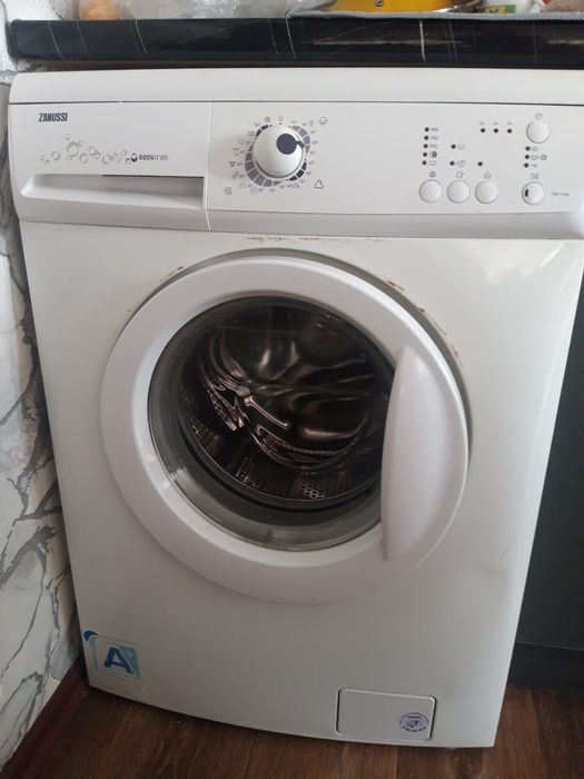 Продам стиральную машину