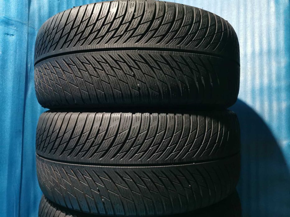 245/40/20 michelin m+s 2 buc