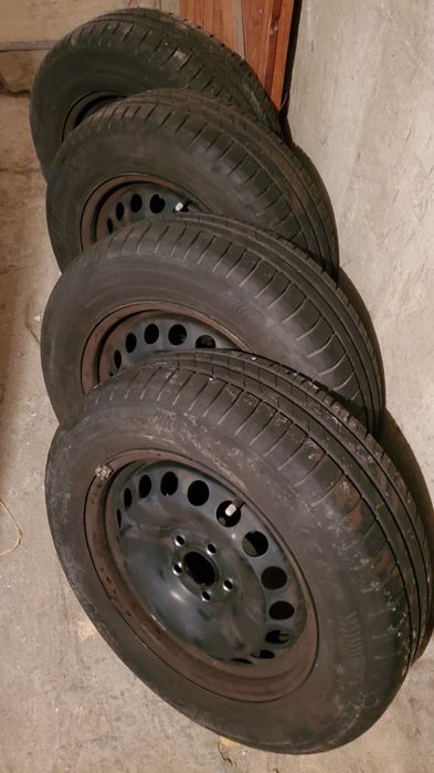 Летни гуми Goodyear 185 65 15 с джанти