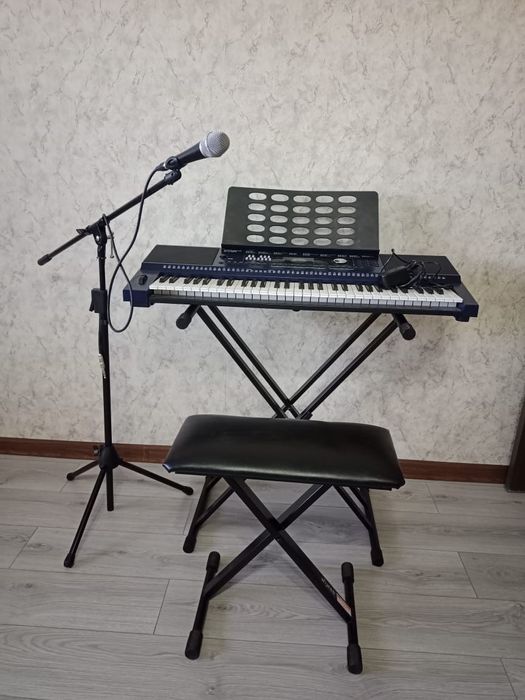 Синтезатор- Roland E-X