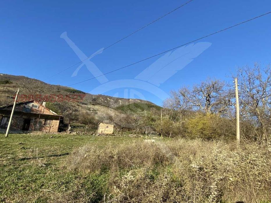 Продава се Къща в Карлово - 37 кв.м за 541 €/кв.м - Снимка #1