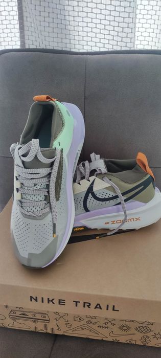 Nike Zoomx zegama trail2