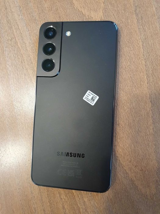 Samsung Galaxy S22 (отлично състояние)