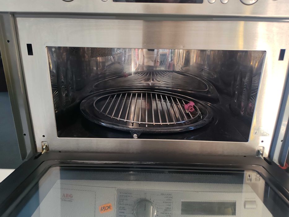 Bosch HBC86Q651N – Комбинирана фурна с микровълнова за вграждане
