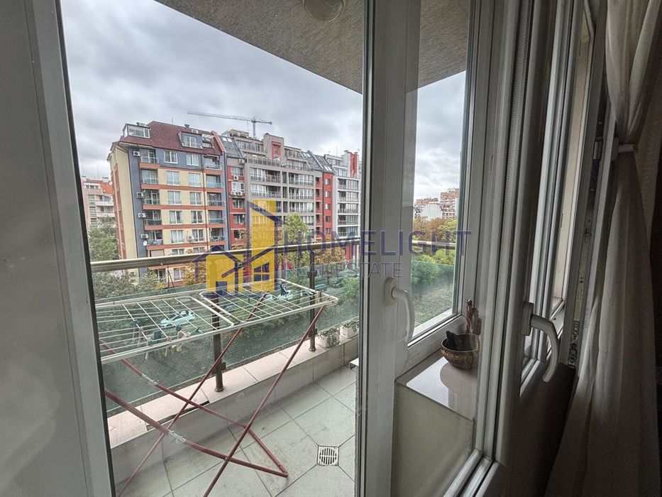 Тристаен апартамент в кв. Зона Б5