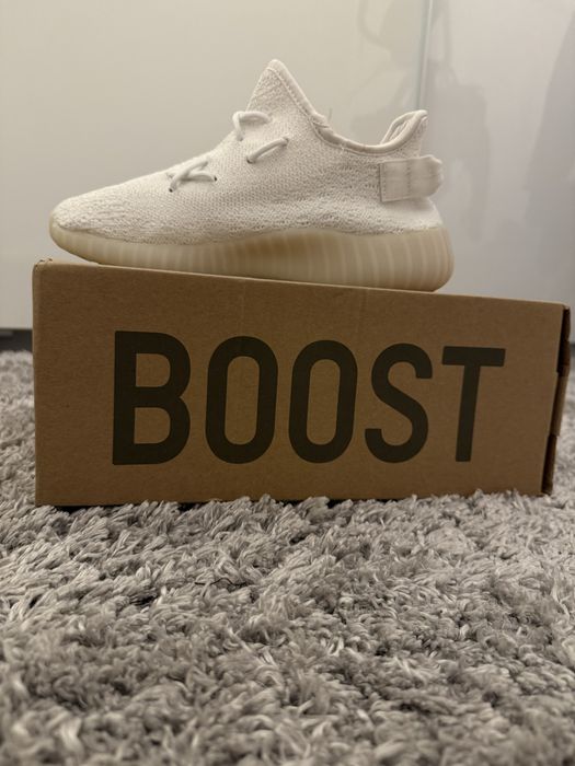 Adidas yeezy 350 white