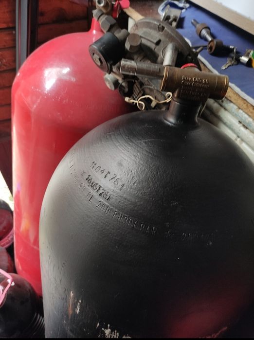 Метанови бутилки олекотени