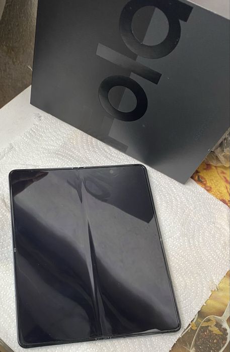Samsung galaxy Zfold 4 256 gb