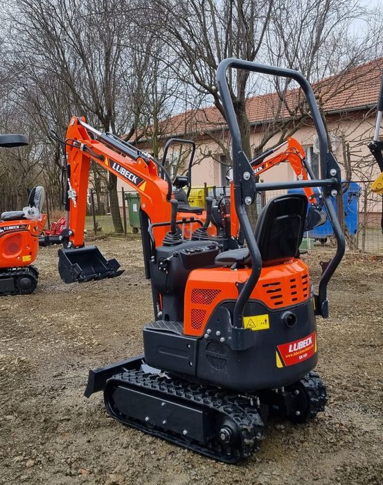 Miniexcavator Lubeck Ex 101 Nou Garantie 2 ani