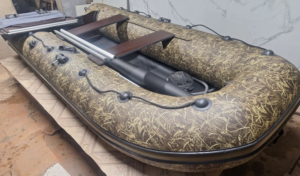 Лодка РИВЕРА 320СК