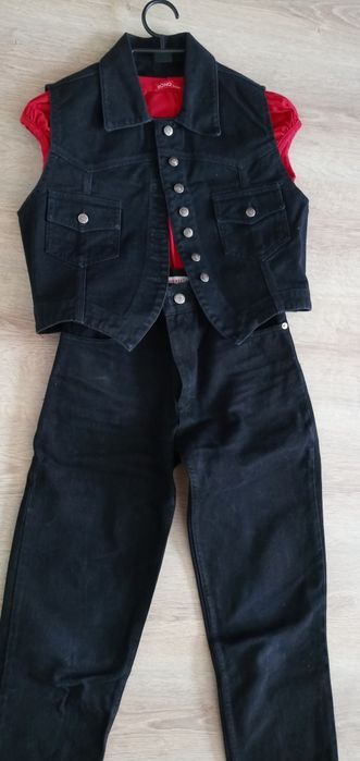 Дънков елек + блузка