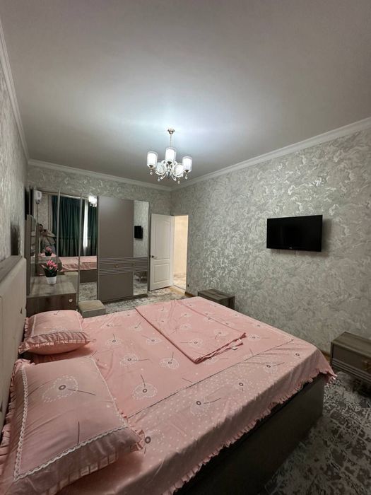 Чиланзар 13. Евро 3 х комнатная.  С обстановкой