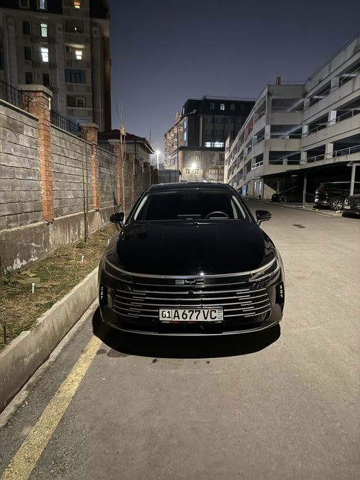 Byd Chazor 55 om luxe