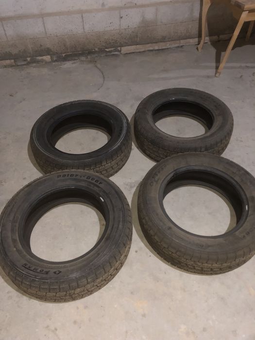 балон зимный размер 215/60R16