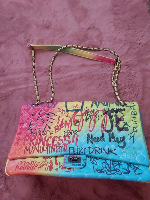 Poseta graffiti neon