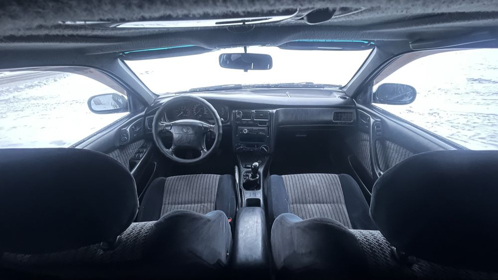 Продам Тойота Карина Е