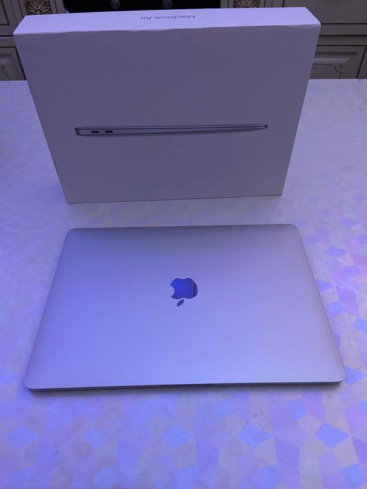 Macbook Air M1 2020