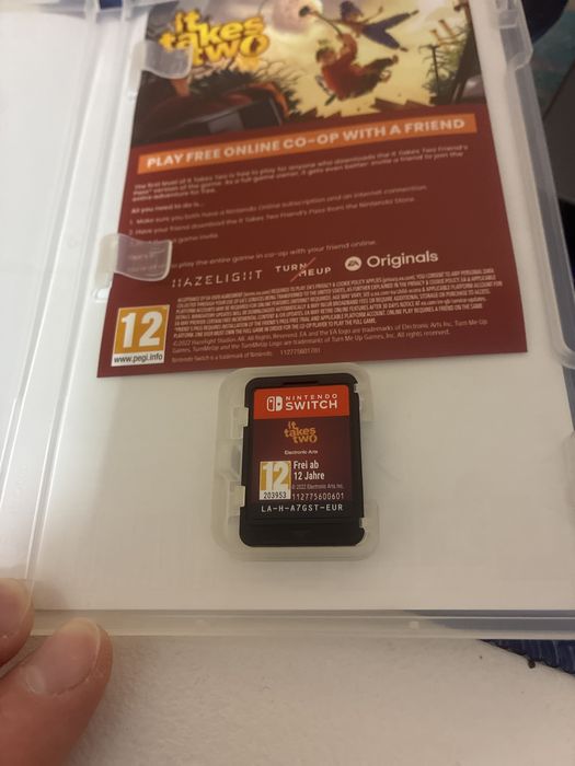 Игра на nintendo switch it takes two