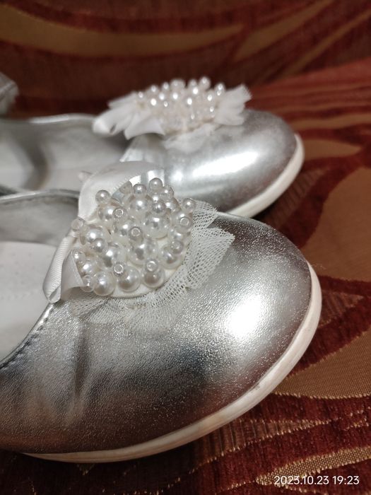 Туфли для девочек. 35 размер. Кожа. Состояние идеал.