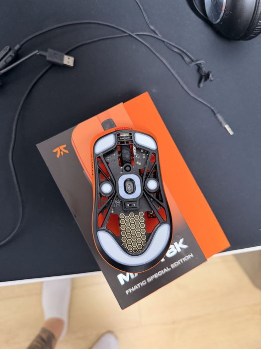 Vand mouse lamzu maya x 8k