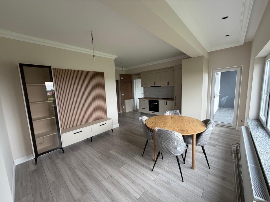Apartament de inchiriat