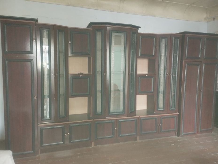 Холати ало стенка горка