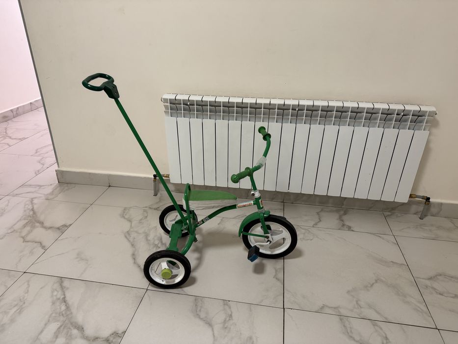 Продам коляску joe, велосипед