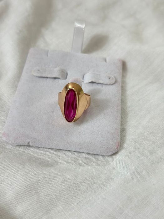 Золотые серьги перстень