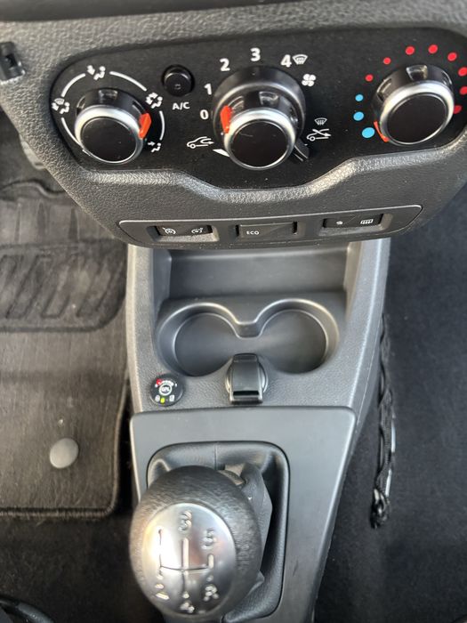 Dacia Lodgy-2018-1.6 MPI+GPL-Euro6