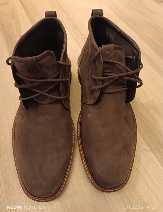 Ghete Ecco din piele întoarsă nr 44