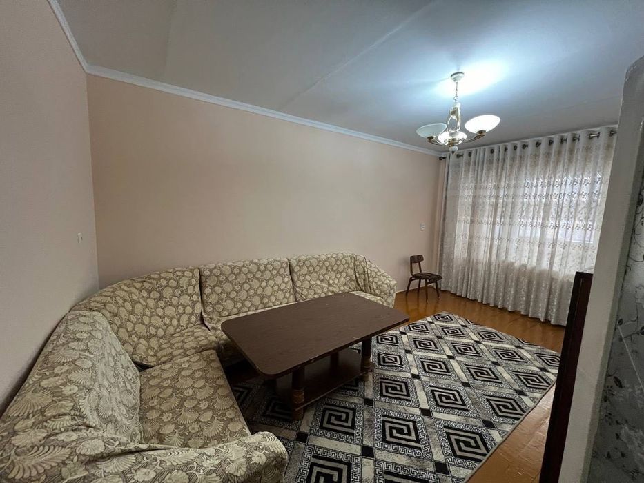 Сдается 2x комнатная квартира
С обстановкой
В горде Алмалыке