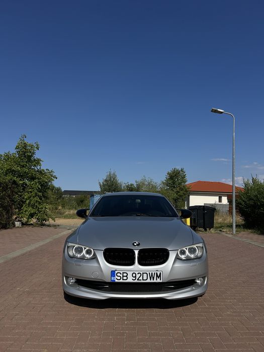 Vand BMW E92 320d automat