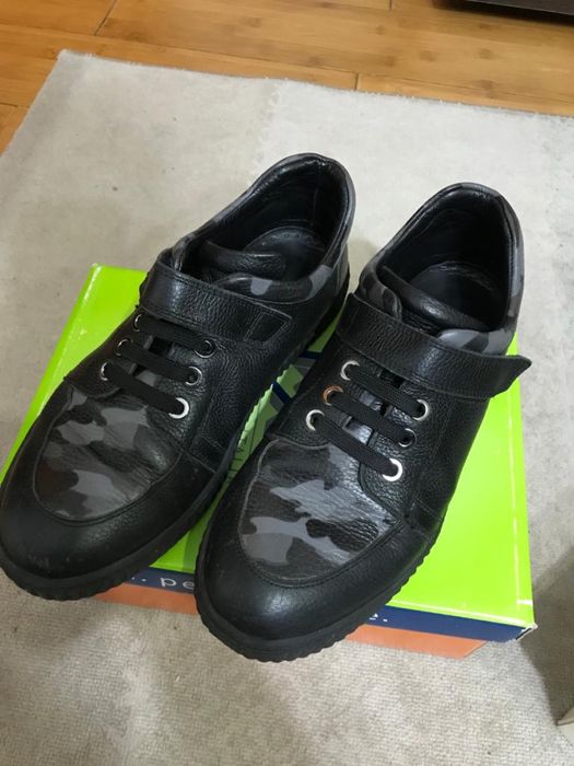 Кожаные кеды