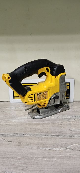 Dewalt Зеге DCS331 18V.