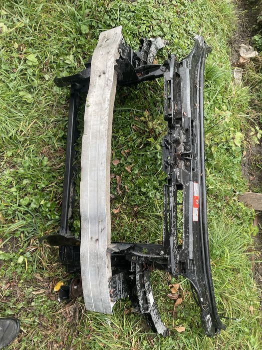 Tragher Trager Calandru Audi A3 8p 2004-2008