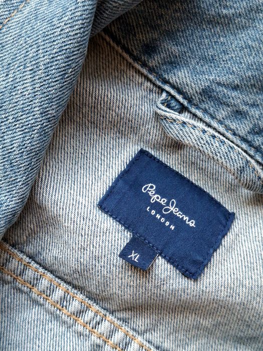 Оригинално дамско  дънково яке на Pepe Jeans