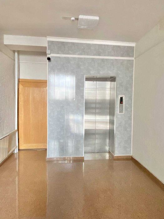 4-комнатная квартира · 130 м²