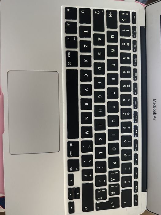 Macbook air 2014 i5 1.4 4gb husa