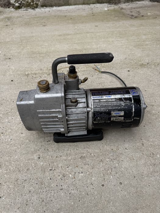 Промо Вакум помпа Yellow Jacket