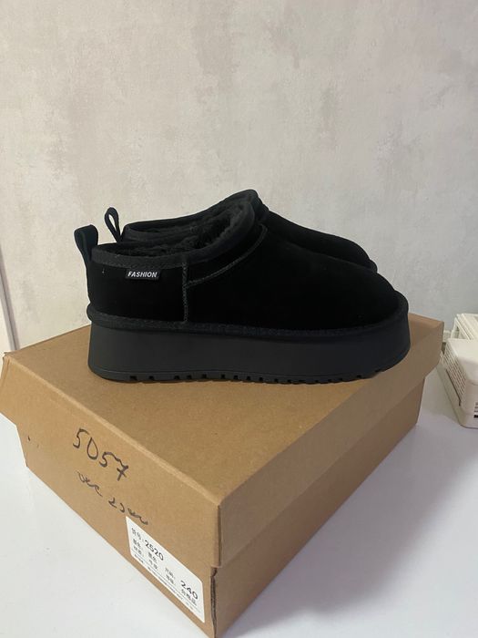 Угги женские черные