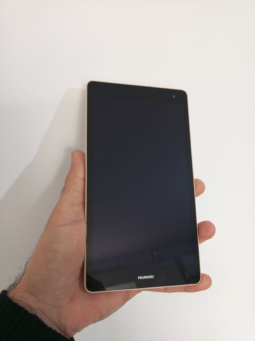 Планшет Игравой планшет сотилади